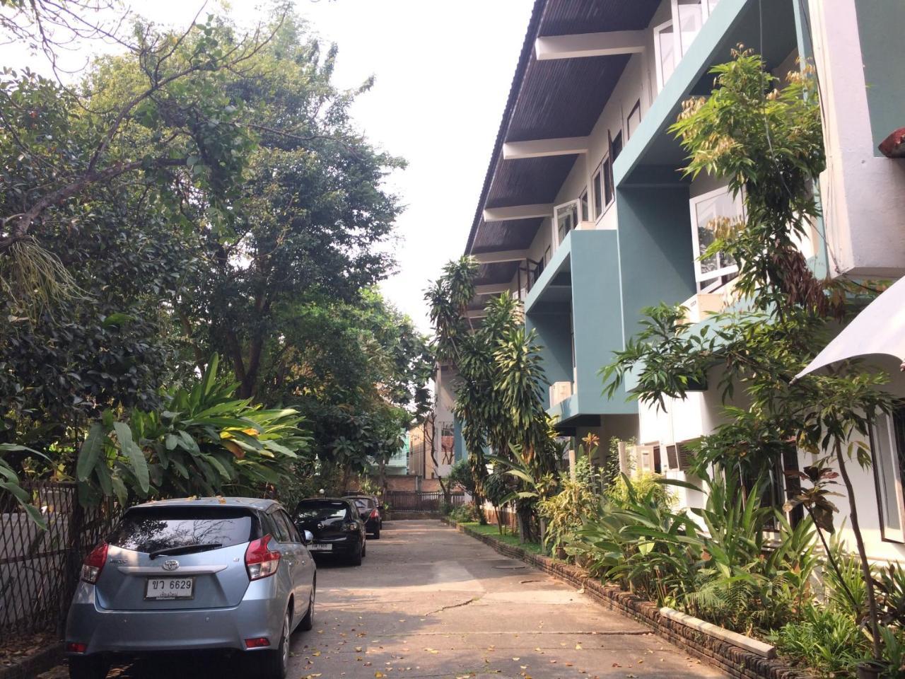 Changpuak Hotel Chiang Mai Exterior photo